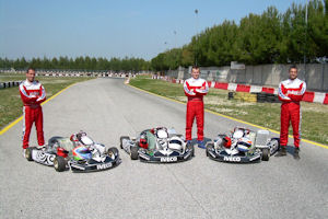 Traja zo štyroch jazdcov tímu, zľava Marino Spinozzi, Michal Ballay a Andrea Benedetti.